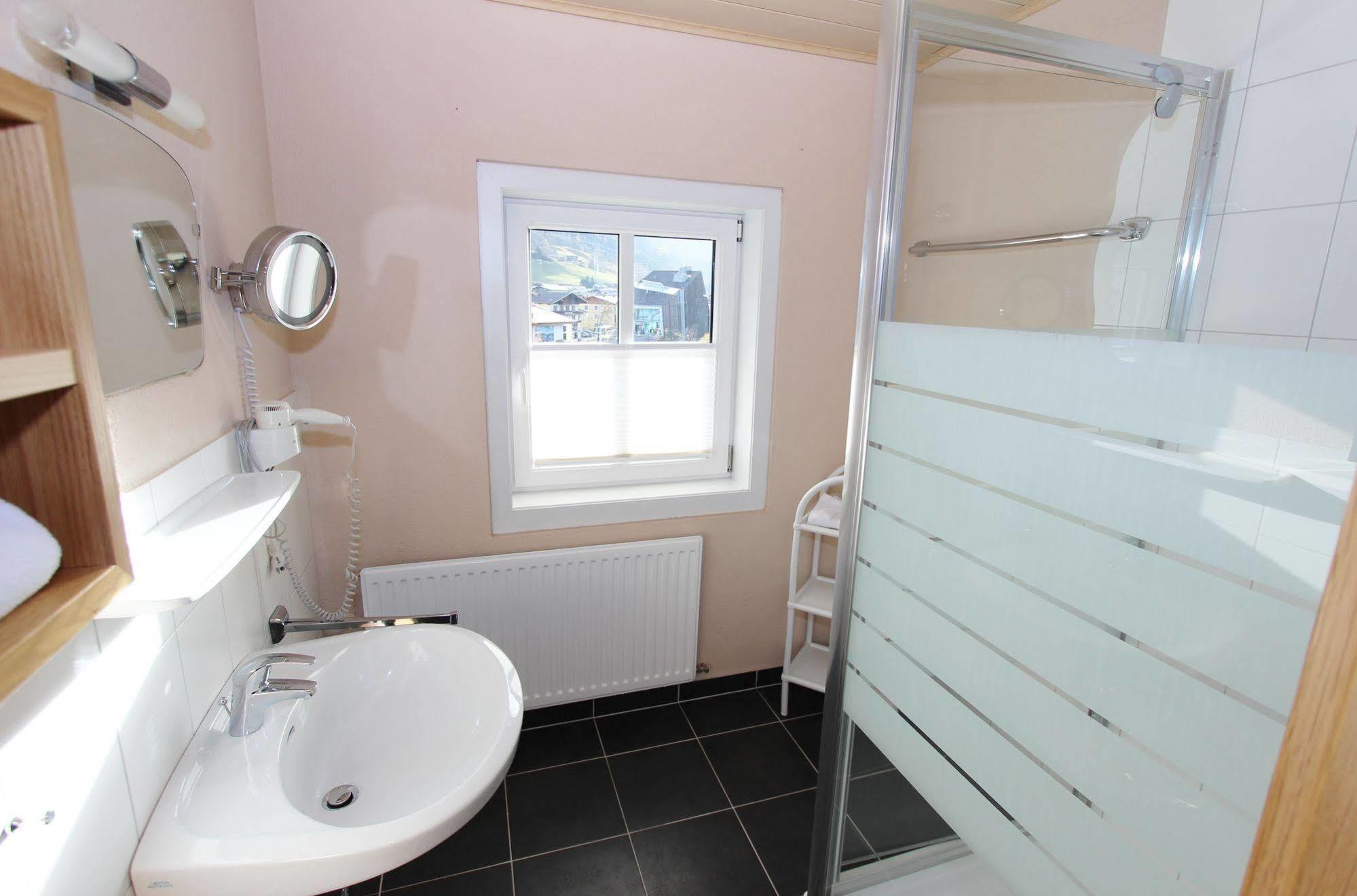 Apartment Margarethenstein Mit Privat Sauna Und Inklusive Zell Am See-Kaprun Sommerkarte Exteriér fotografie